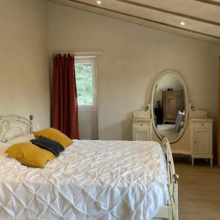 Domaine De Combe Beluze