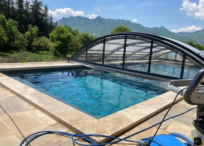 Bed & Breakfast Domaine De Combe Beluze 4*