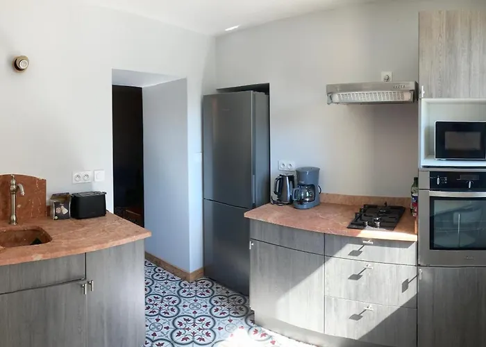 Domaine De Combe Beluze Bed & Breakfast Mison