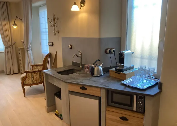 Domaine De Combe Beluze Bed & Breakfast 4*