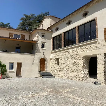 Domaine De Combe Beluze Bed & Breakfast 4*