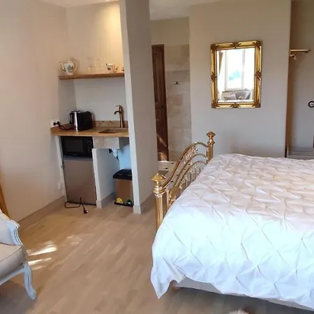Domaine De Combe Beluze Bed and breakfast