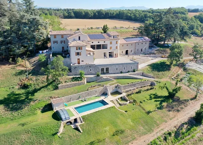 Domaine De Combe Beluze